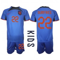 Maglie da calcio Olanda Denzel Dumfries #22 Seconda Maglia Bambino Mondiali 2022 Manica Corta (+ Pantaloni corti)